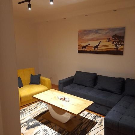 Holiday Apartaments 2 Ni Extérieur photo