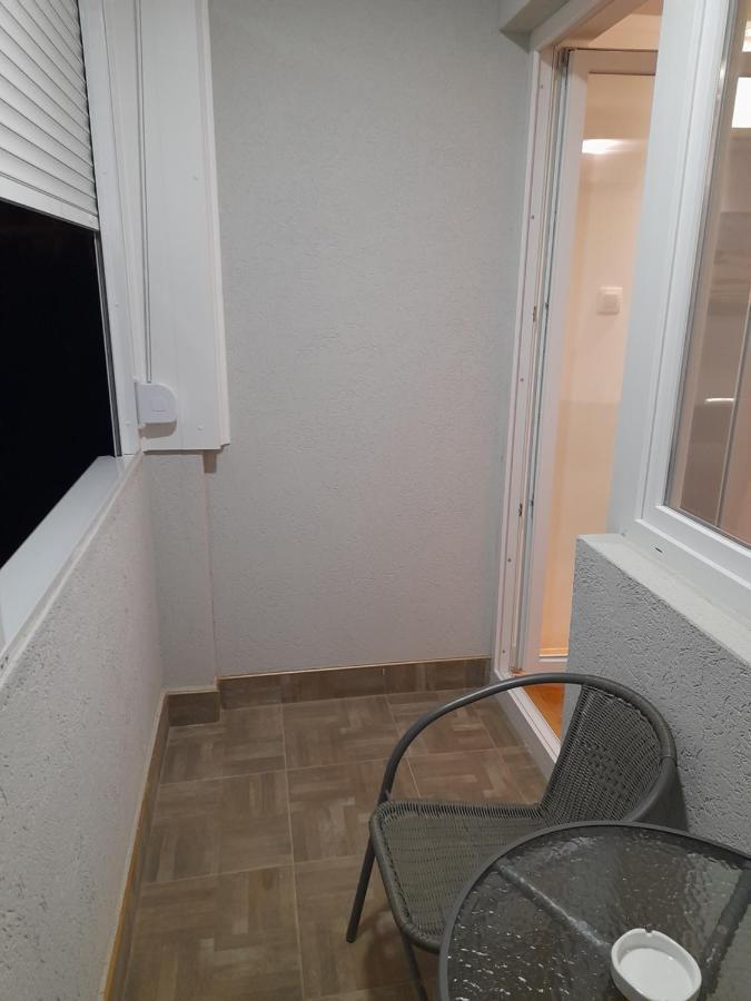 Holiday Apartaments 2 Ni Extérieur photo